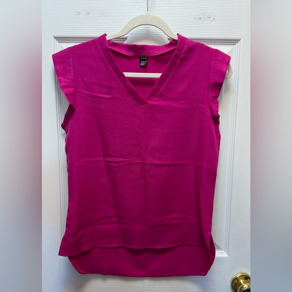 SHEIN Bright Magenta V-Neck Sleeveless Top